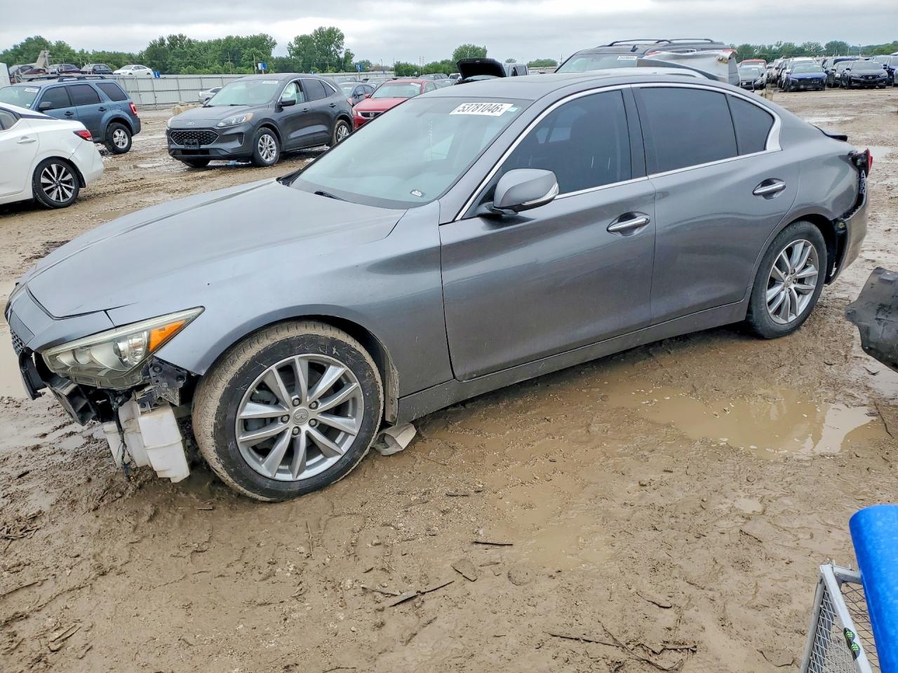 Salvage INFINITI Q50 Image