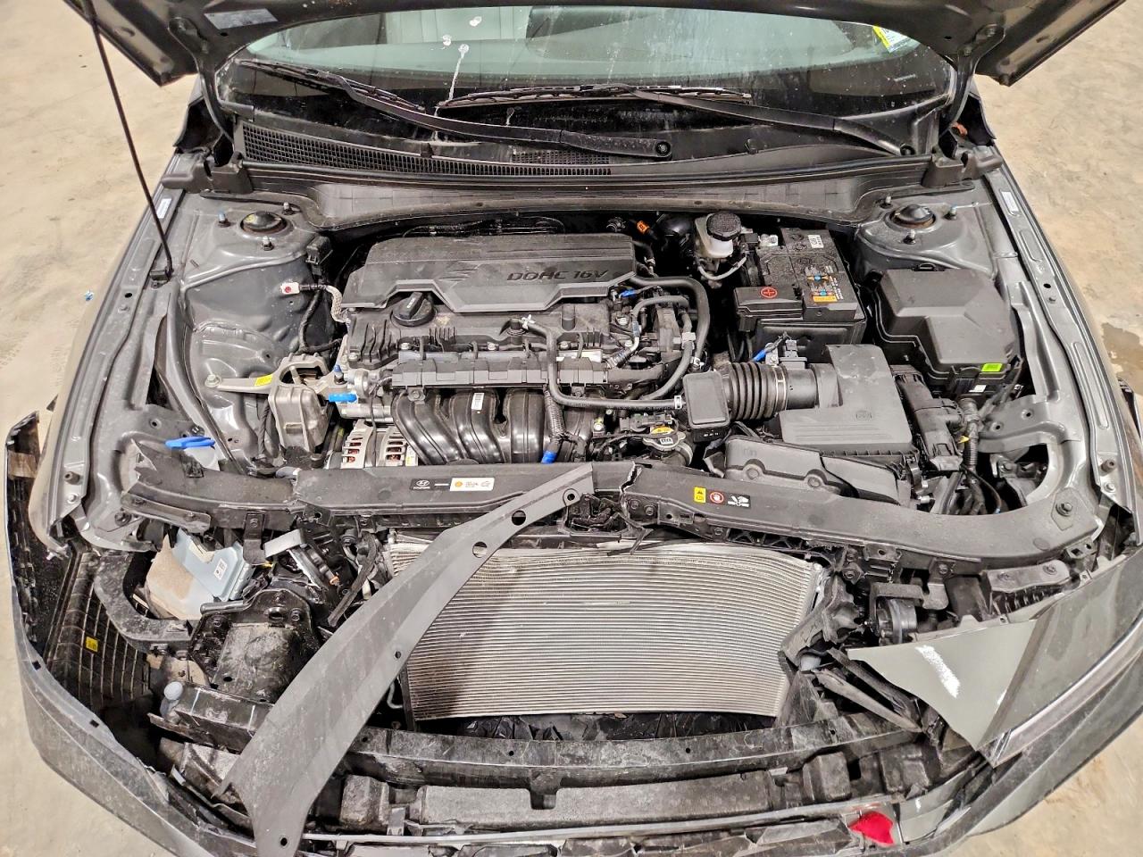 Hyundai ELANTRA Limited
