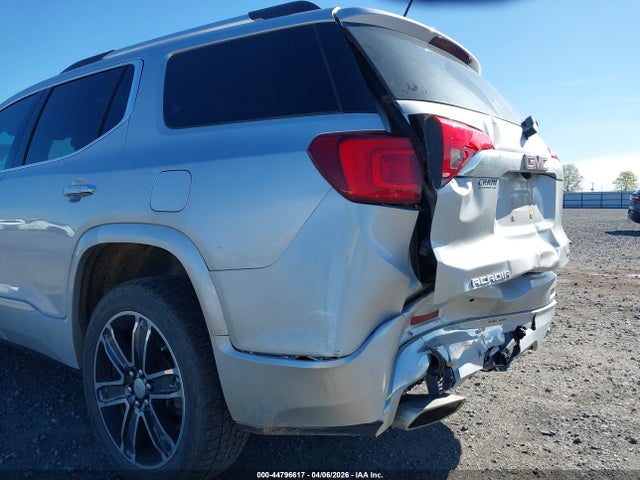 GMC Acadia Denali