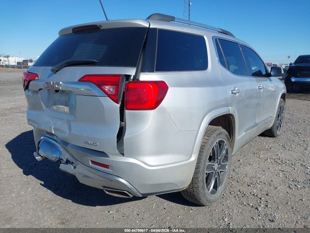 GMC Acadia Denali