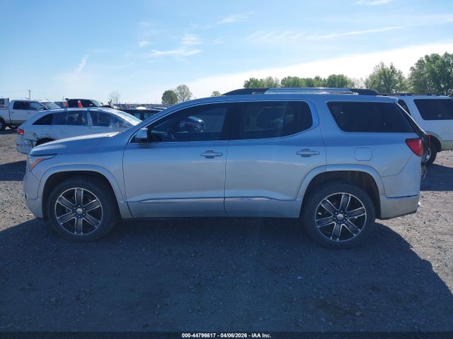 GMC Acadia Denali