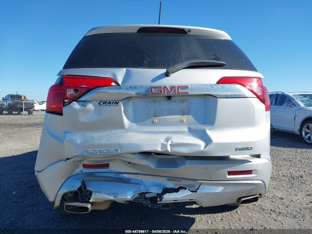 GMC Acadia Denali