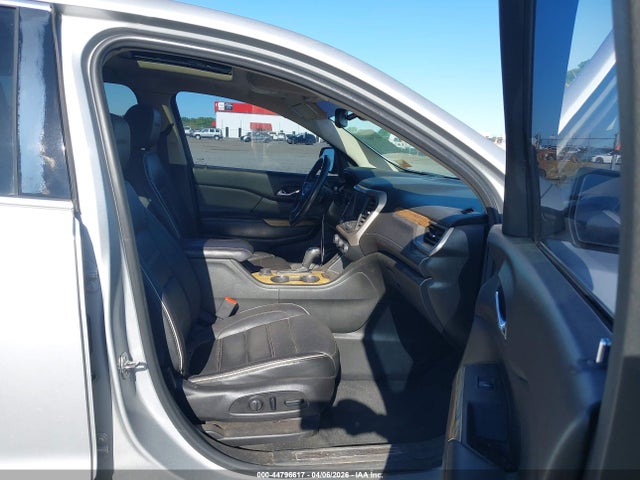 GMC Acadia Denali