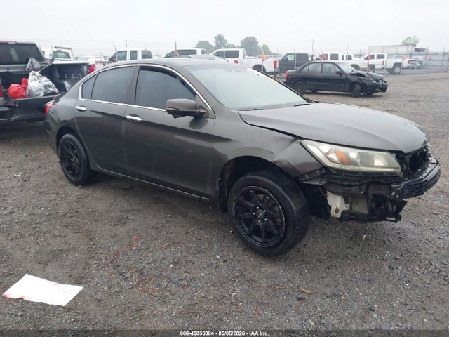 Salvage Honda Accord Image