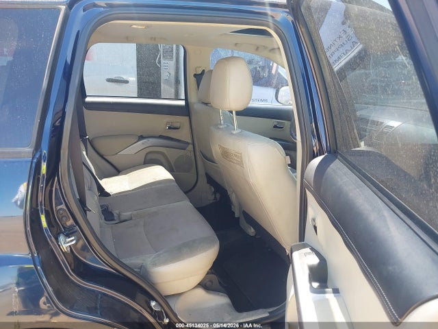 Mitsubishi Outlander Se