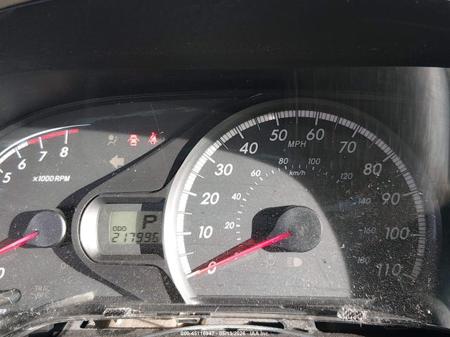 Toyota Sienna Le V6