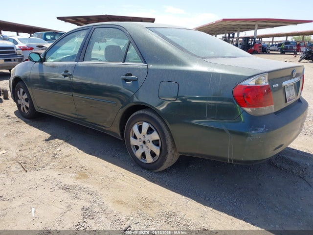Toyota Camry Le