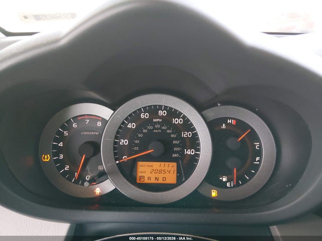 Toyota RAV4 Limited V6