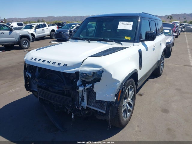 Land Rover Defender 130 Se