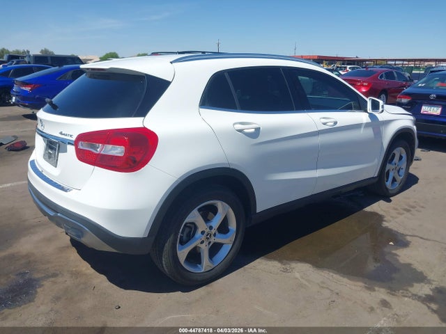 Mercedes-Benz GLA 4matic