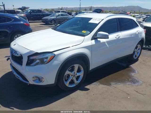 Mercedes-Benz GLA 4matic