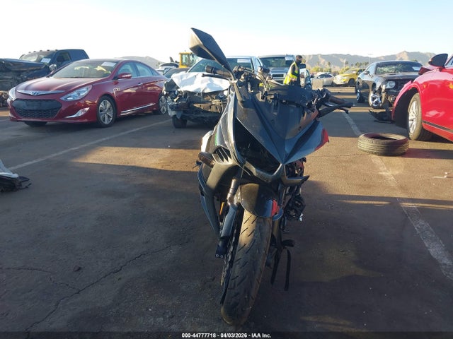Kawasaki Zx1000 M