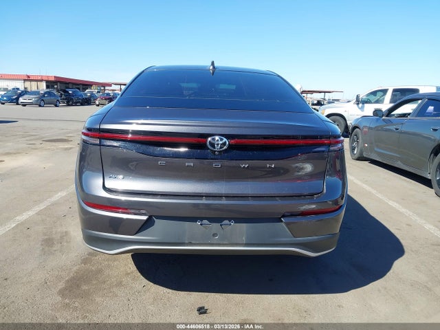 Toyota Crown Xle