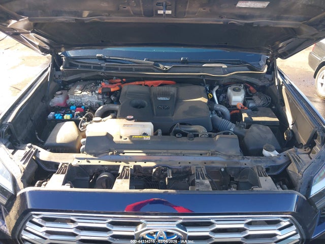 Toyota Sequoia Capstone