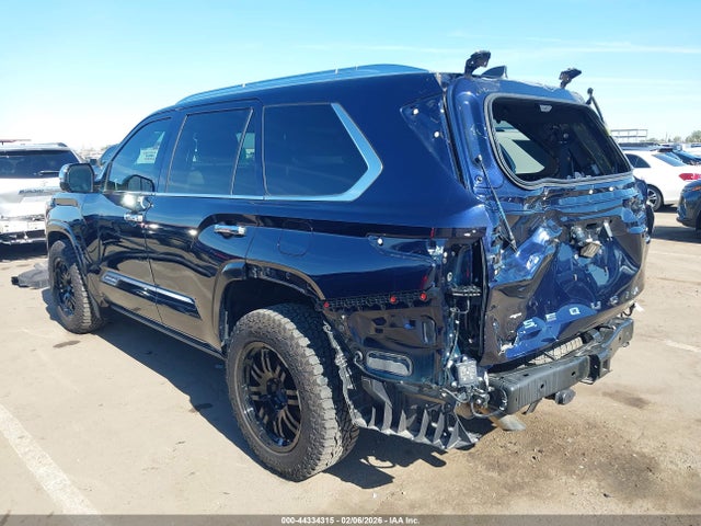 Toyota Sequoia Capstone