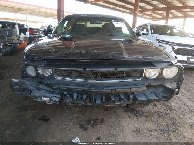 Dodge Challenger Sxt