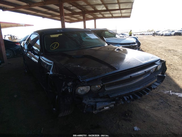 Salvage Dodge Challenger Image
