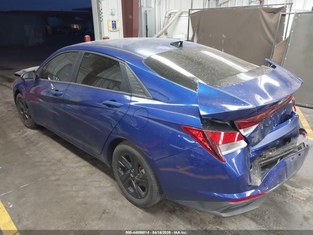 Hyundai ELANTRA Sel