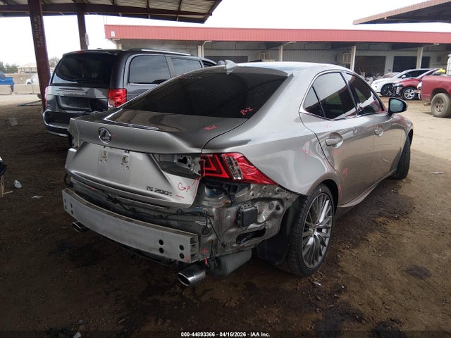 Lexus Is