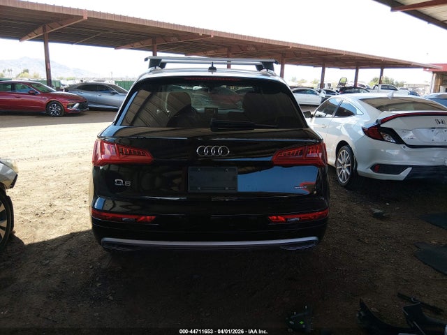 Audi Q5 45 Premium
