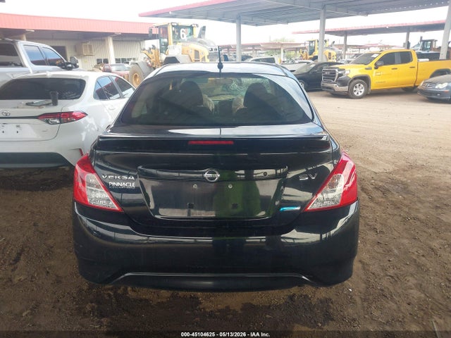 Nissan Versa 1.6 Sv