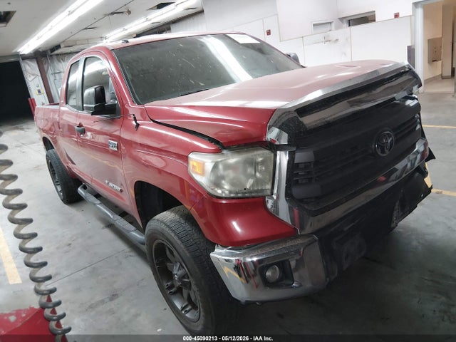 Salvage Toyota Tundra Image