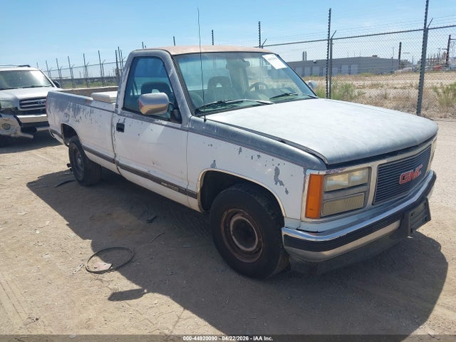 Salvage GMC Sierra Image