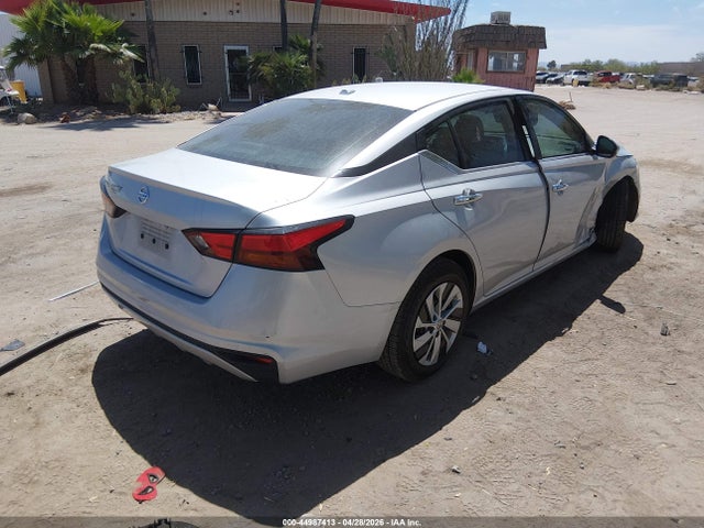 Nissan Altima S Fwd