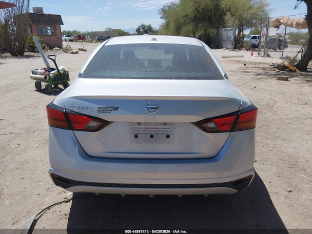 Nissan Altima S Fwd