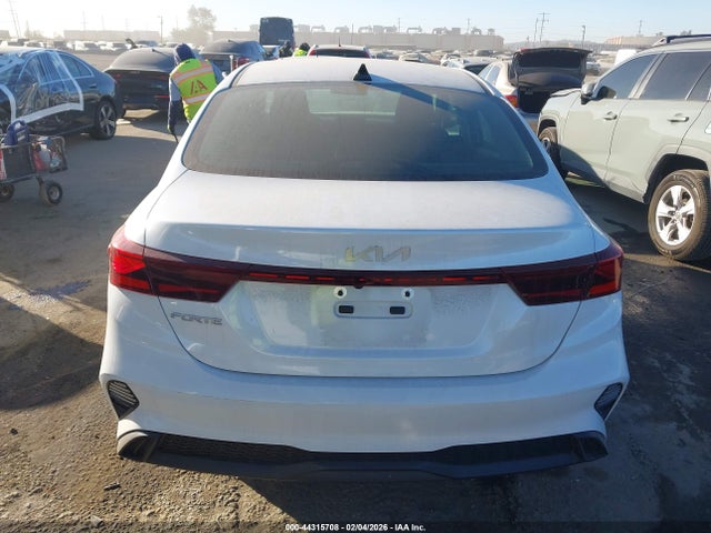 Kia Forte Lxs