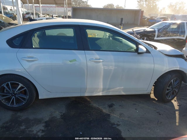 Kia Forte Lxs
