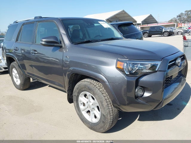 Salvage Toyota 4Runner Image