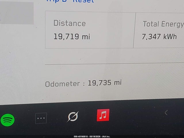 Tesla Cybertruck Long Range