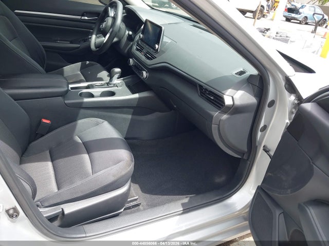 Nissan Altima Sv Fwd