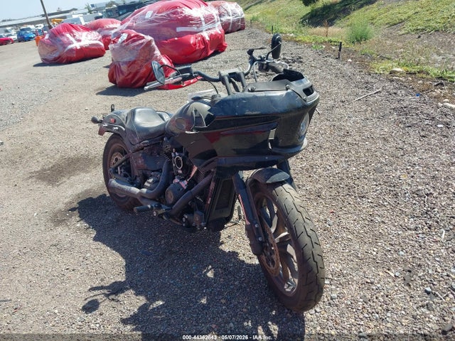 Salvage Harley-Davidson Fxlrst Image
