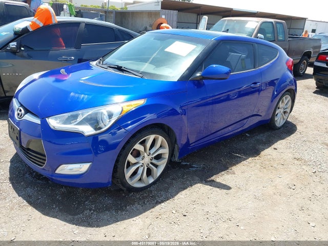 Hyundai VELOSTER
