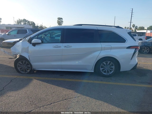 Toyota Sienna Xle