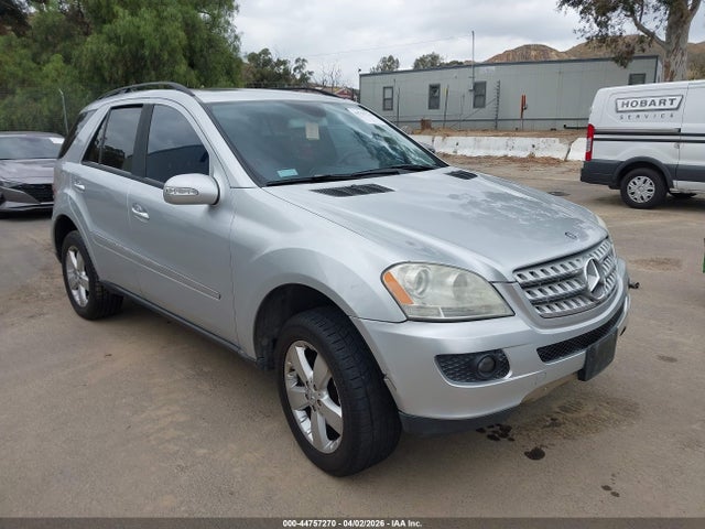 Salvage Mercedes-Benz M-Class Image