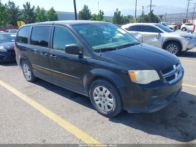 Salvage Dodge Grand Caravan Image