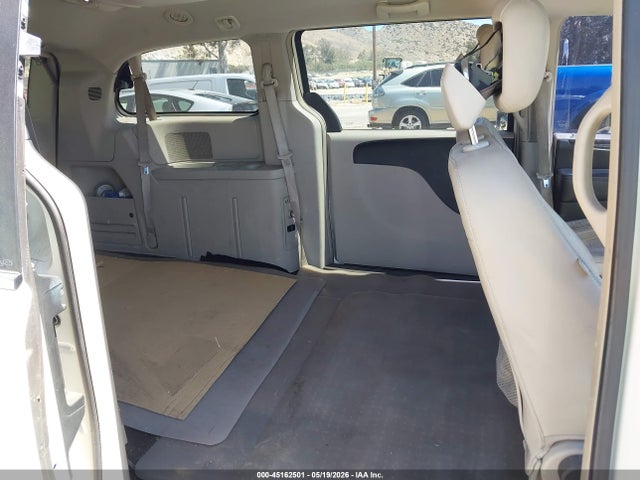 Chrysler Town & Country Touring