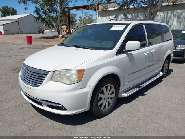 Chrysler Town & Country Touring