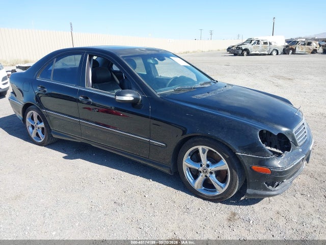 Salvage Mercedes-Benz C-Class Image