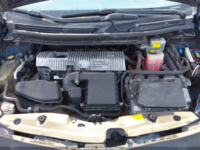 Toyota Prius Three