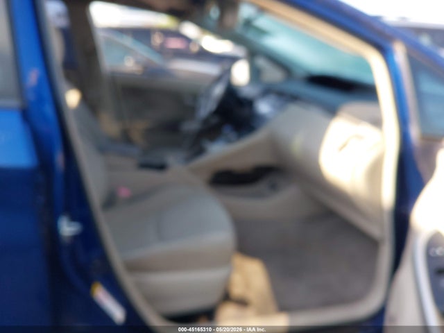 Toyota Prius Three
