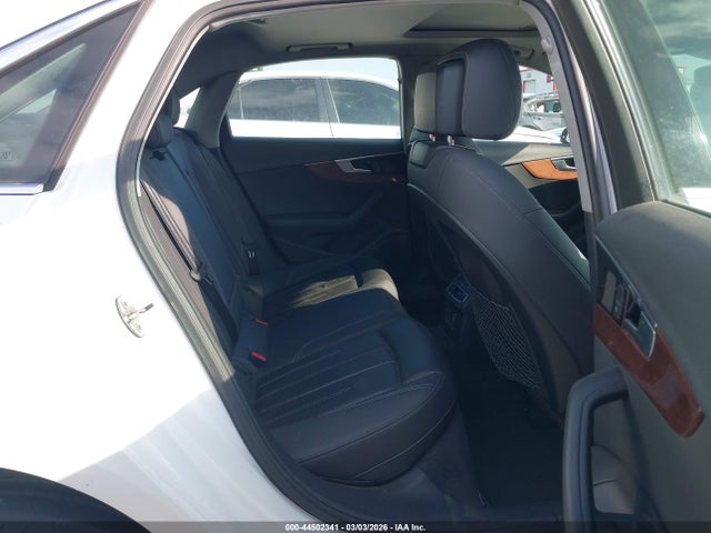 Audi A4 Premium 40 Tfsi Front-wheel Drive S Tronic