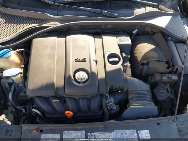 Volkswagen Passat S