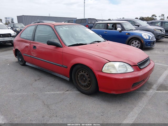 Salvage Honda Civic Image