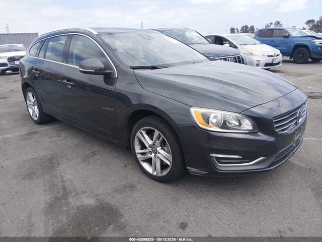 Salvage Volvo V60 Image