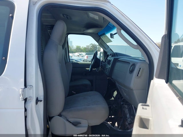 Ford E-250 Commercial