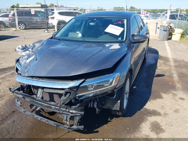 Volkswagen Passat 2.0t Se
